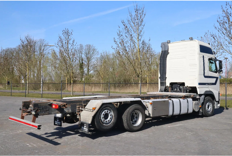Volvo FH 460 | 6X2 | MANUAL | BDF | RETARDER | EURO 3 - Container transporter/ Swap body truck: picture 5 Volvo FH 460 | 6X2 | MANUAL | BDF | RETARDER | EURO 3 - Container transporter/ Swap body truck: picture 5