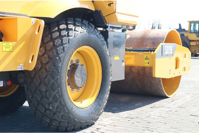 Roller Volvo SD75B | SD 75 B | NEW / UNUSED | 1 YEAR WARRANTY: picture 8 Roller Volvo SD75B | SD 75 B | NEW / UNUSED | 1 YEAR WARRANTY: picture 8