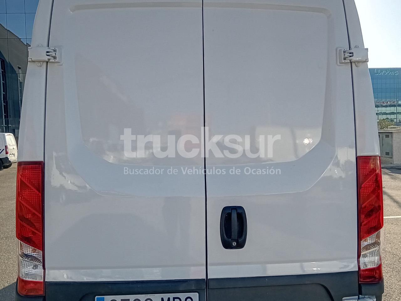 IVECO DAILY 35S16 12M3 - Box van: picture 4 IVECO DAILY 35S16 12M3 - Box van: picture 4