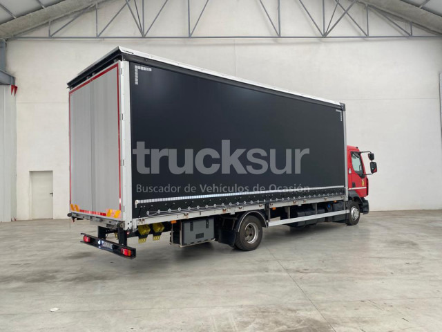 RENAULT D12.250 - Curtainsider truck: picture 5 RENAULT D12.250 - Curtainsider truck: picture 5