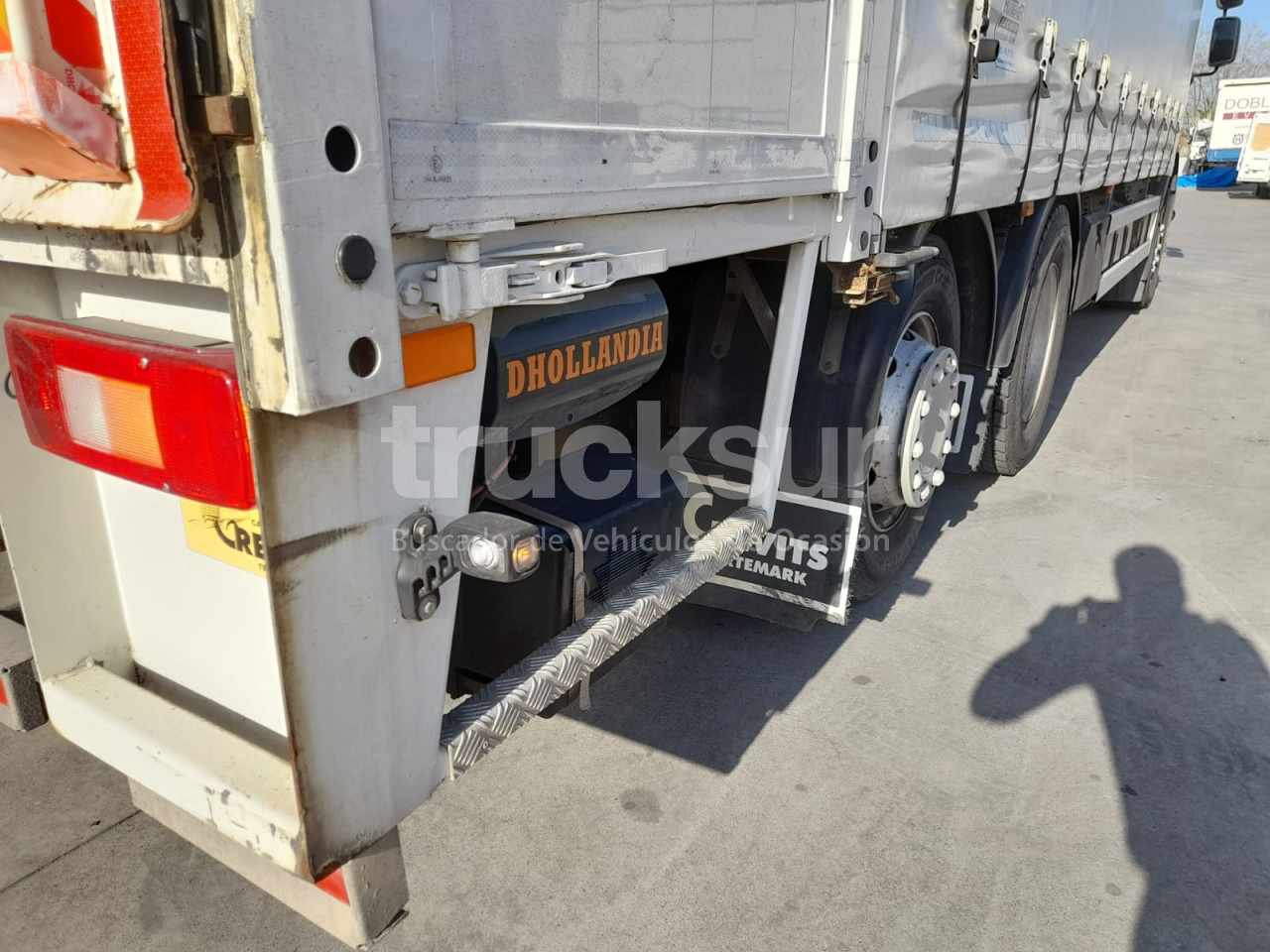 Curtainsider truck RENAULT D320.26 ejes 6x2*4: picture 11
