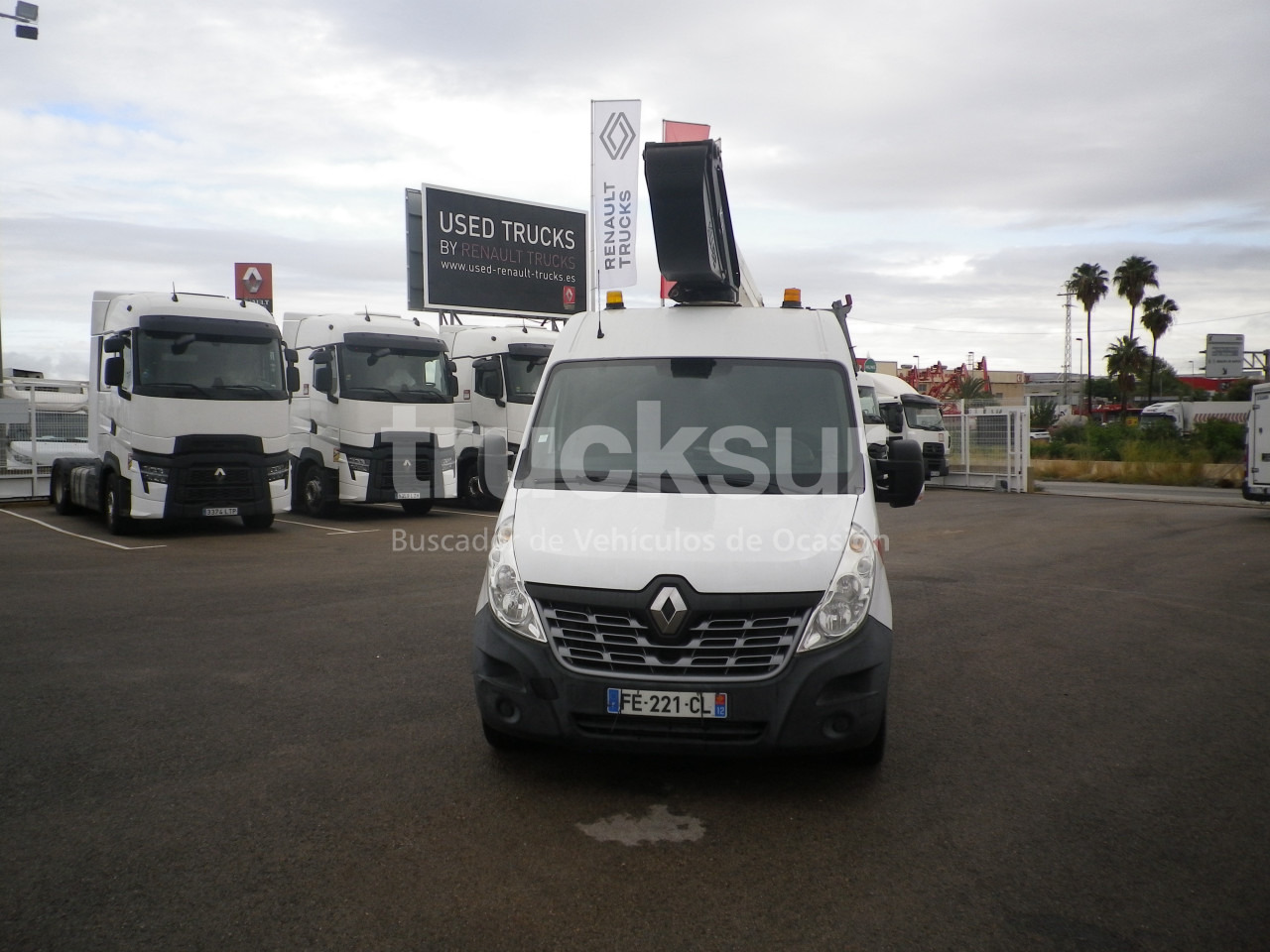 RENAULT MASTER 130.35 CESTA - Box van: picture 3 RENAULT MASTER 130.35 CESTA - Box van: picture 3
