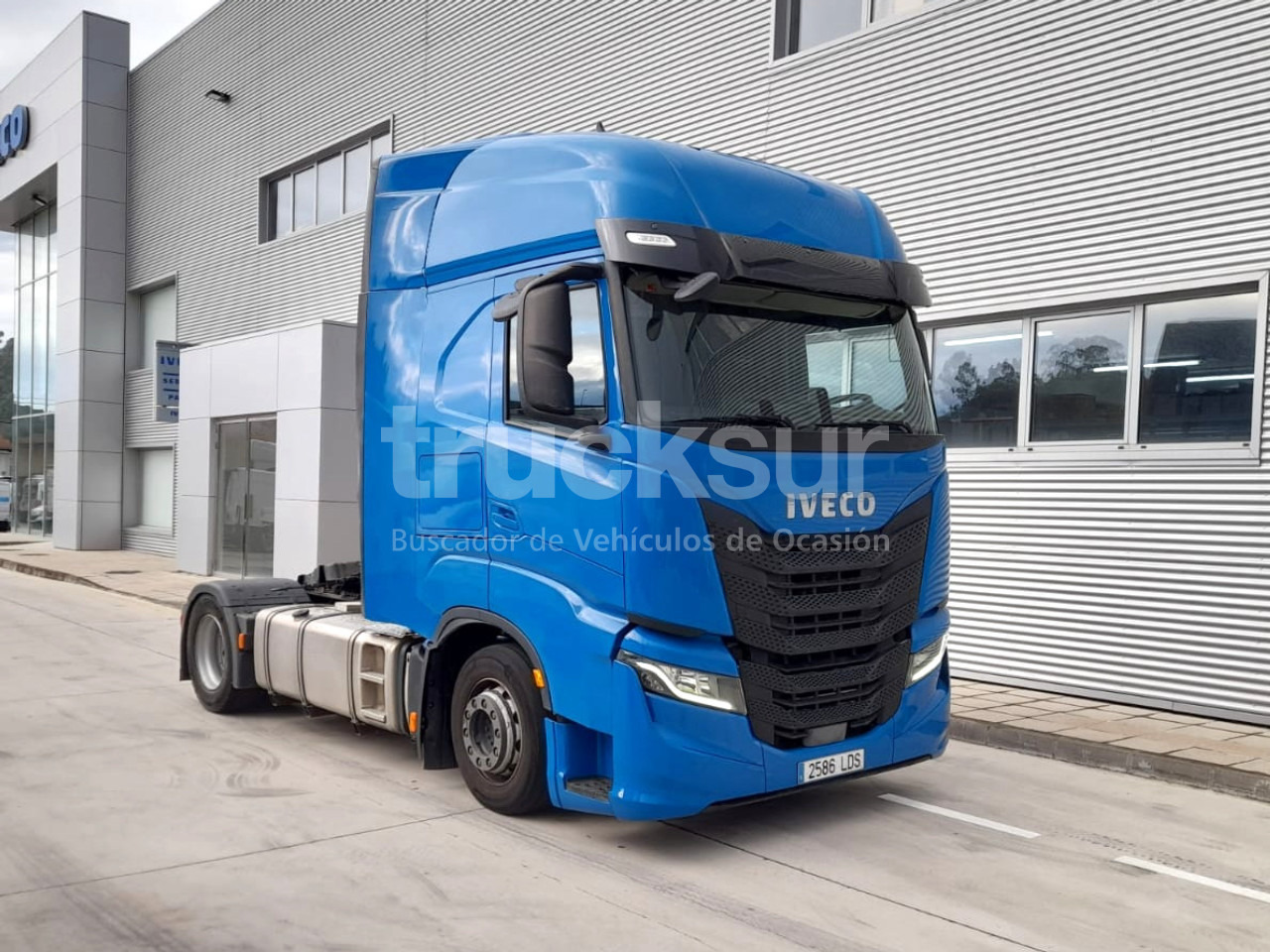 IVECO S-WAY AS440S46T/P - Tractor unit: picture 2 IVECO S-WAY AS440S46T/P - Tractor unit: picture 2