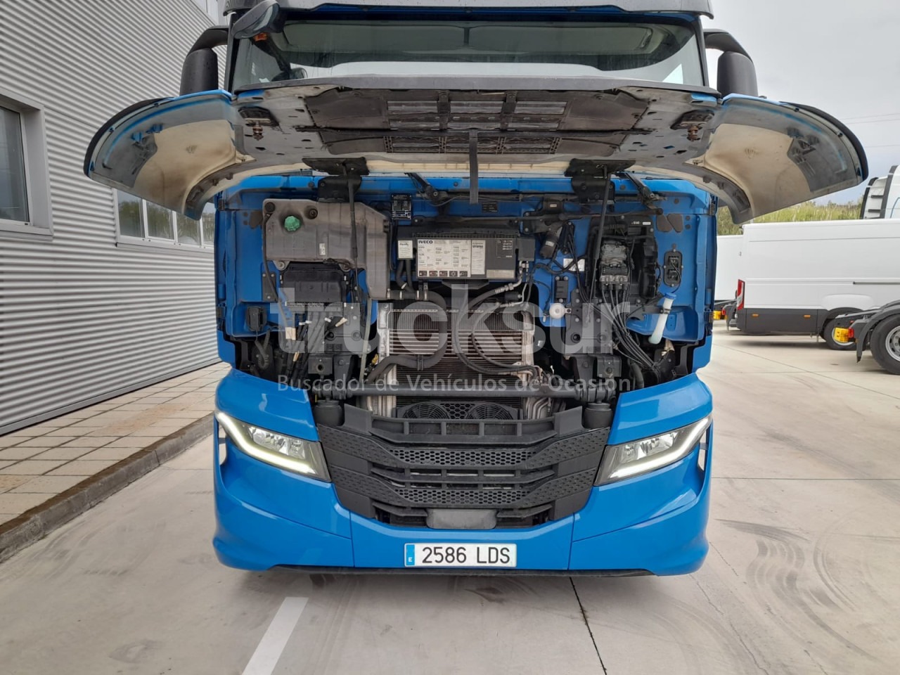 IVECO S-WAY AS440S46T/P - Tractor unit: picture 5 IVECO S-WAY AS440S46T/P - Tractor unit: picture 5