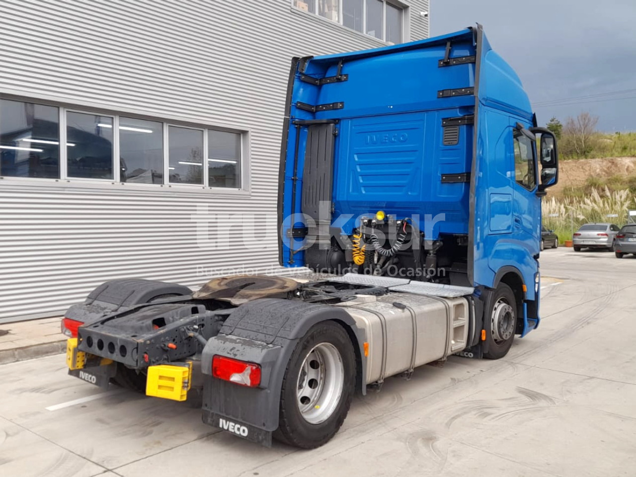 IVECO S-WAY AS440S46T/P - Tractor unit: picture 3 IVECO S-WAY AS440S46T/P - Tractor unit: picture 3