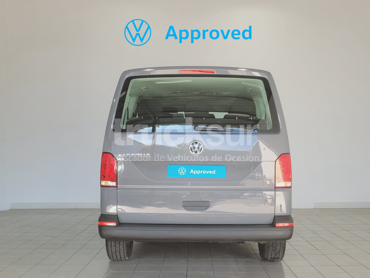 VOLKSWAGEN VOLKSWAGEN CARAVELLE 2.0TDI BMT ORIGIN BATALLA CORTA DSG 1560CV - Box van: picture 4 VOLKSWAGEN VOLKSWAGEN CARAVELLE 2.0TDI BMT ORIGIN BATALLA CORTA DSG 1560CV - Box van: picture 4