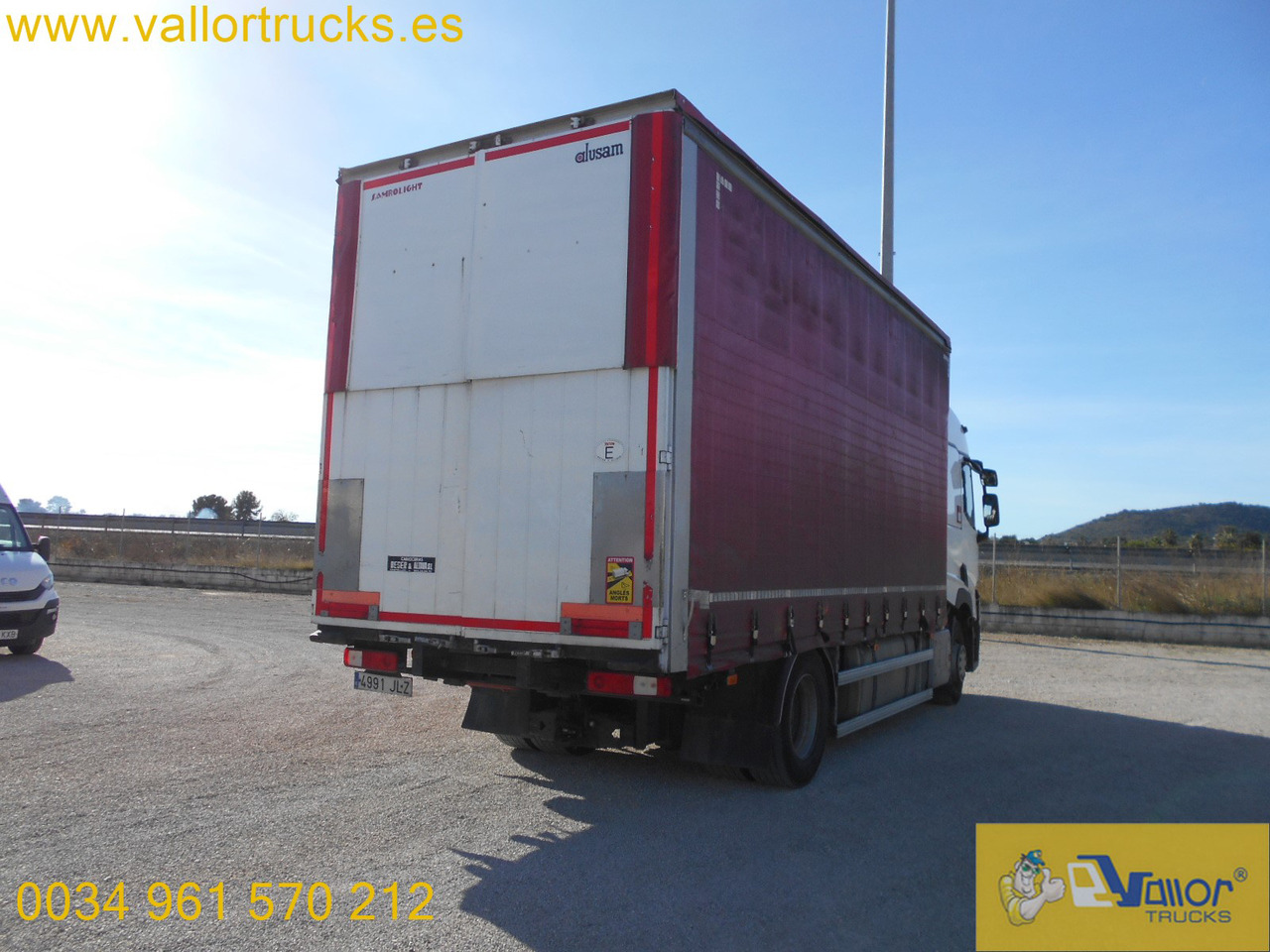 RENAULT T460 - Curtainsider truck: picture 2 RENAULT T460 - Curtainsider truck: picture 2