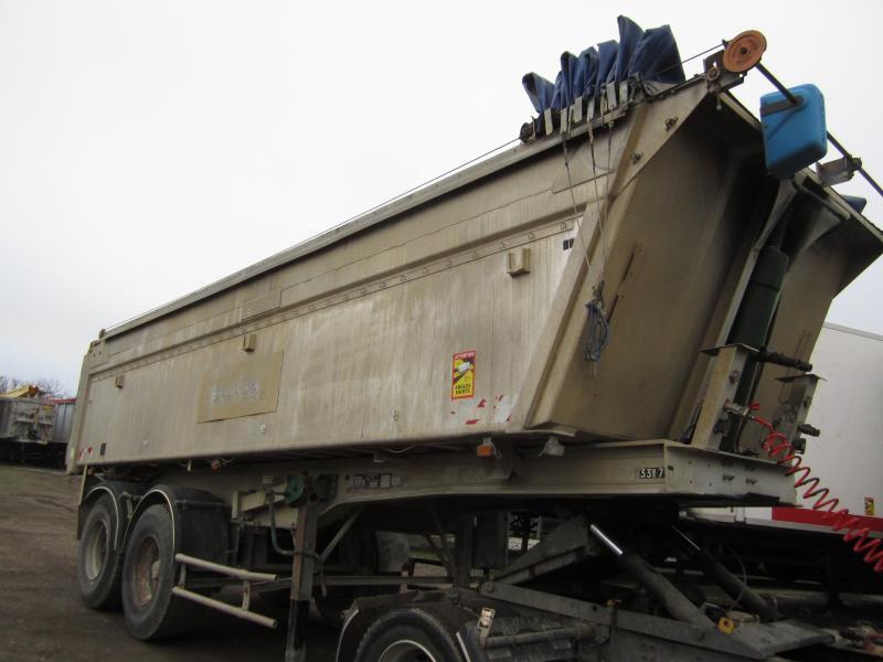 Benalu - Tipper semi-trailer: picture 2 Benalu - Tipper semi-trailer: picture 2