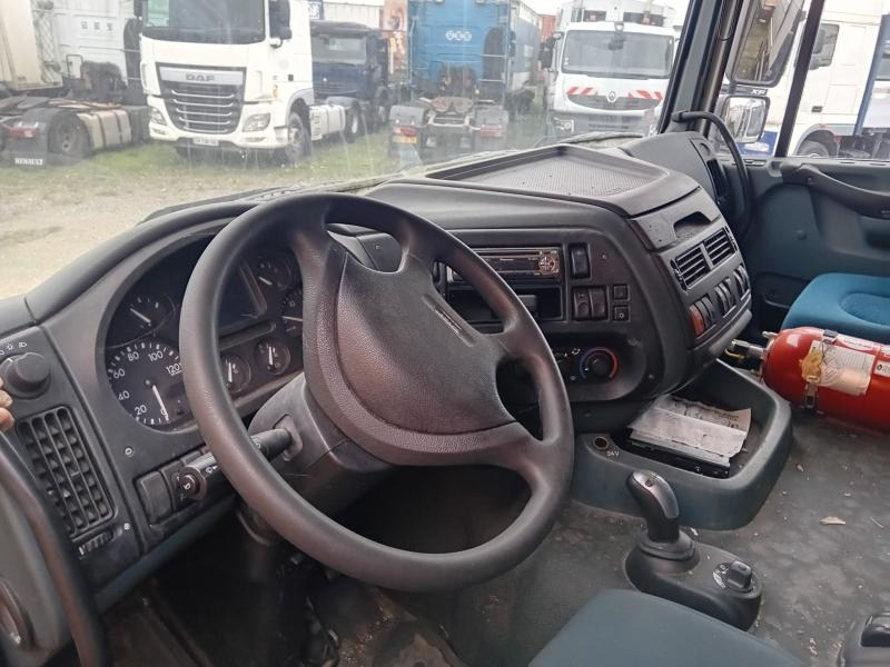 Box truck DAF XF 480: picture 6 Box truck DAF XF 480: picture 6