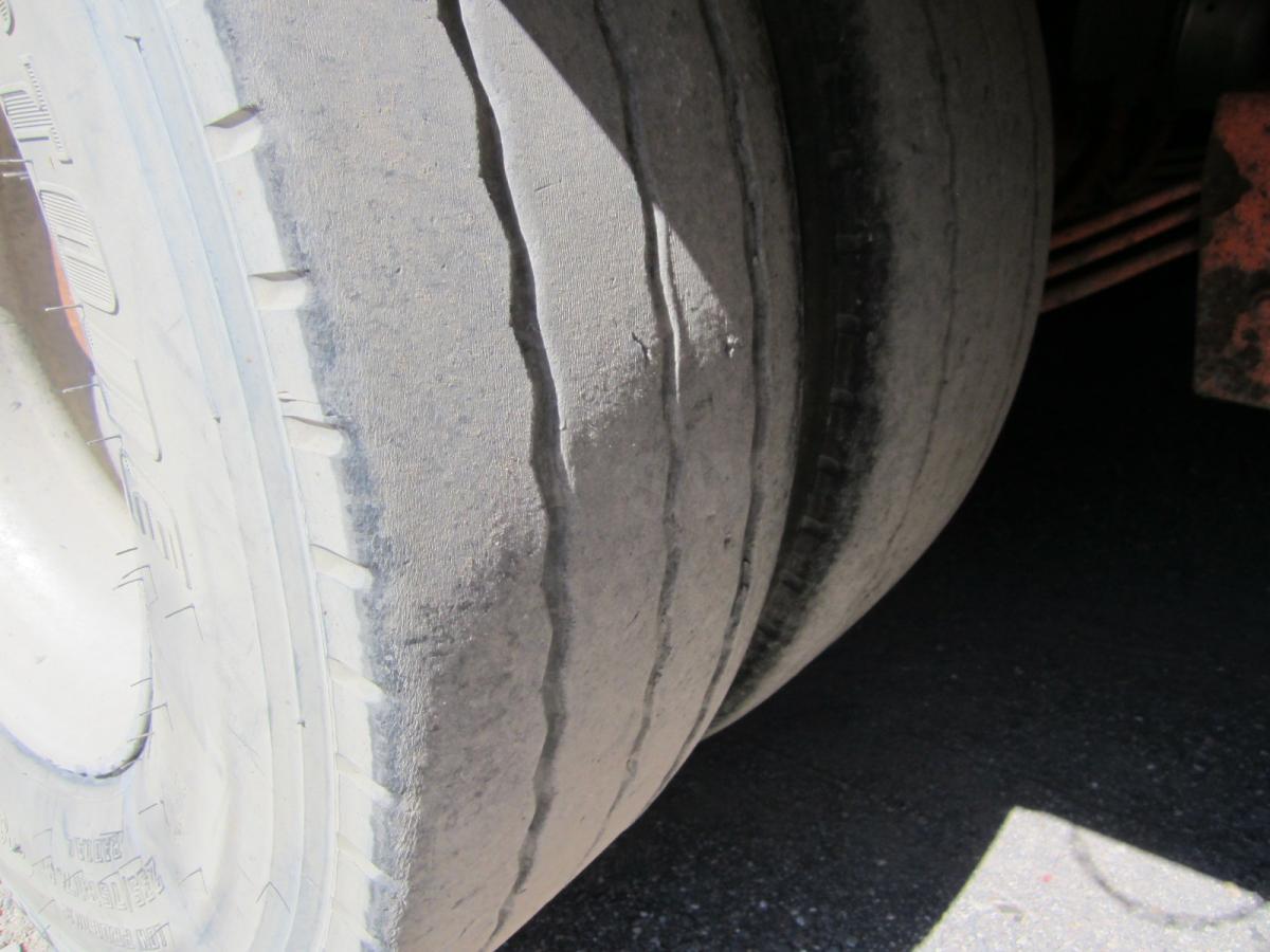 Kaiser - Low loader semi-trailer: picture 4 Kaiser - Low loader semi-trailer: picture 4