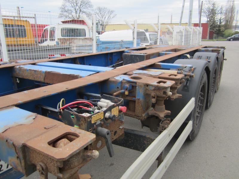 Container transporter/ Swap body semi-trailer Krone: picture 10 Container transporter/ Swap body semi-trailer Krone: picture 10
