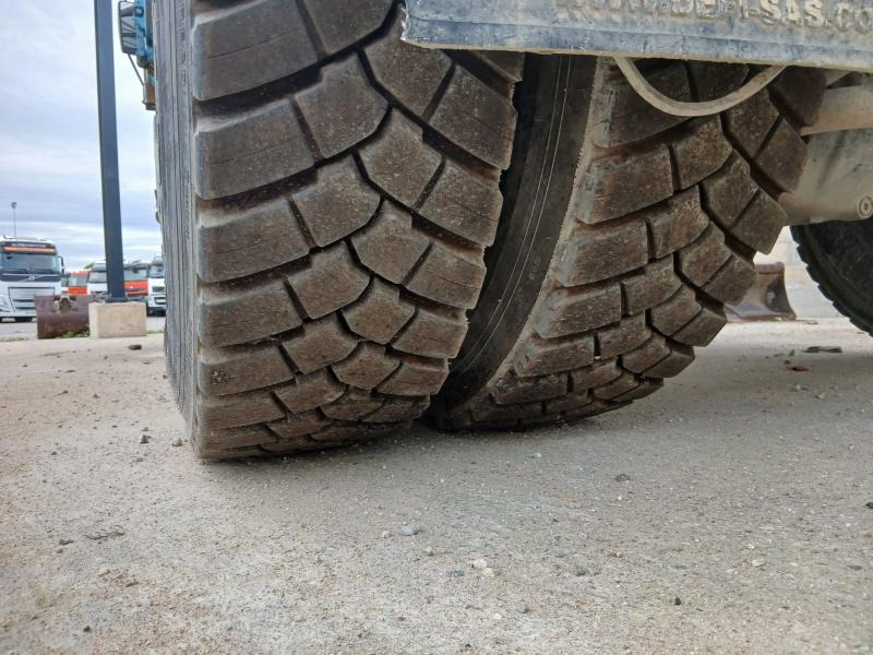 Tipper Renault Kerax 320 DCI: picture 6 Tipper Renault Kerax 320 DCI: picture 6