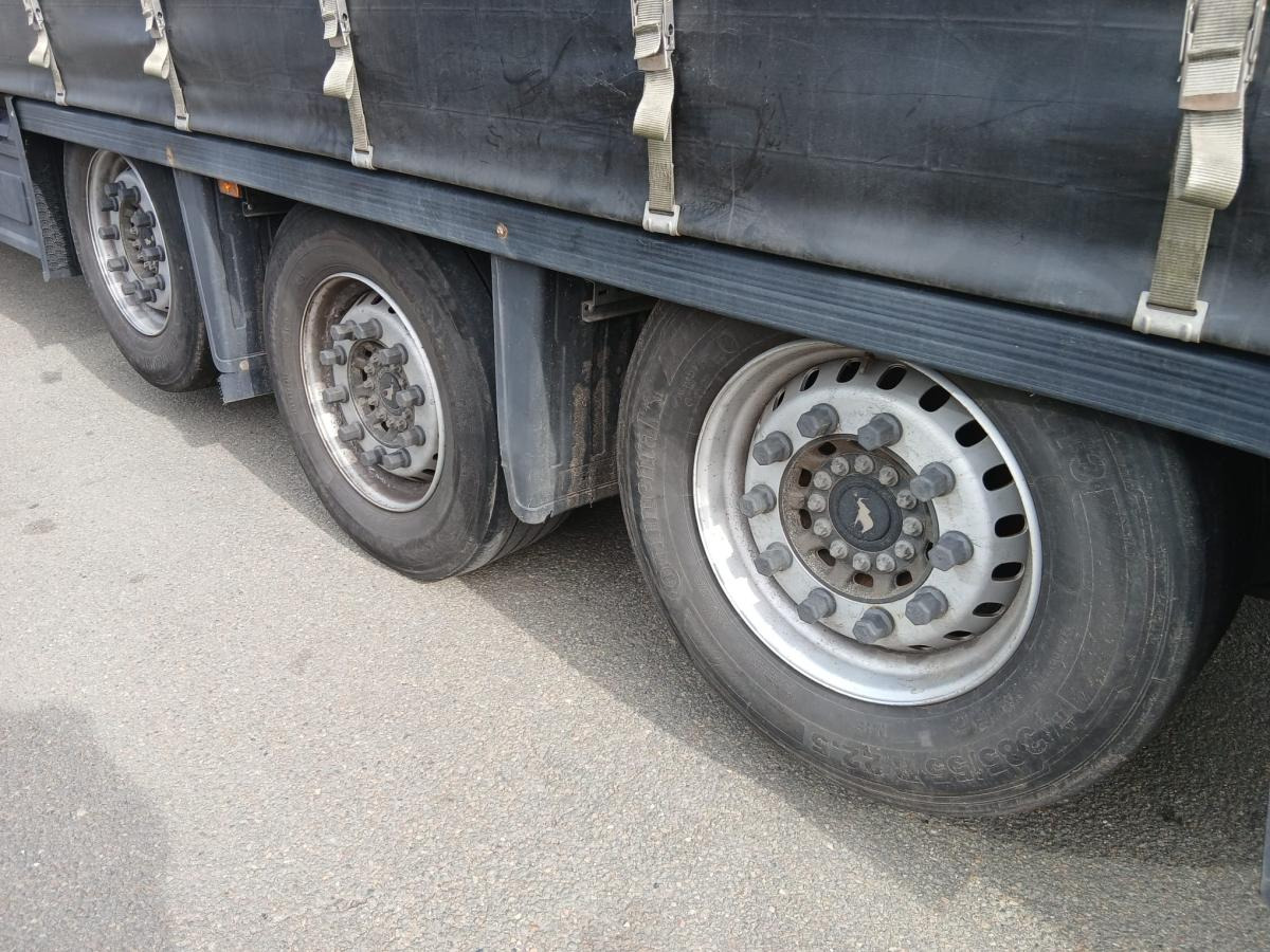 Curtainsider semi-trailer Schmitz Cargobull: picture 6