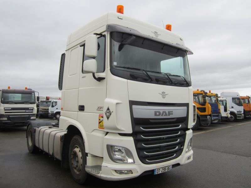 DAF XF105 460 - Tractor unit: picture 2 DAF XF105 460 - Tractor unit: picture 2