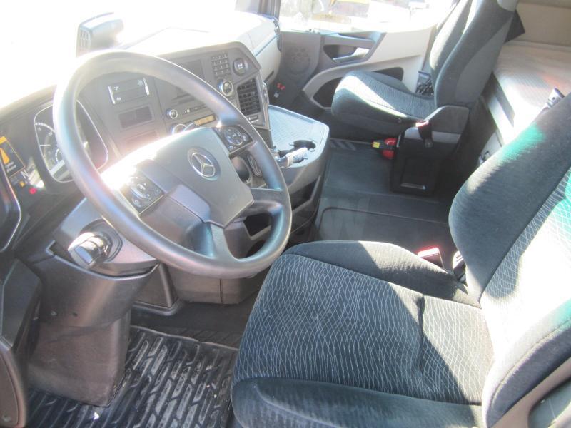 Tractor unit Mercedes Actros 1848: picture 6 Tractor unit Mercedes Actros 1848: picture 6