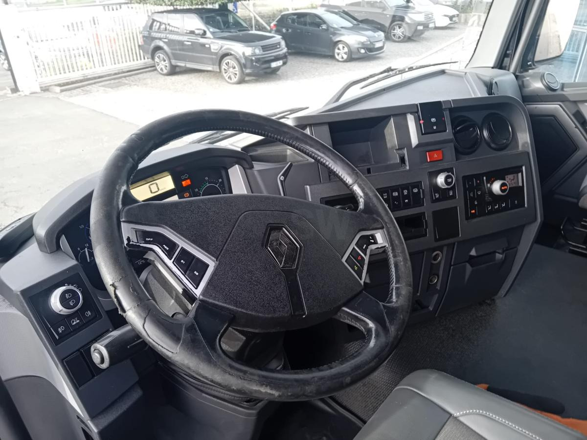 Renault Gamme T 460 - Tractor unit: picture 3 Renault Gamme T 460 - Tractor unit: picture 3