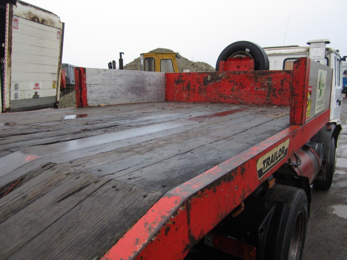 Trailor - Low loader semi-trailer: picture 2 Trailor - Low loader semi-trailer: picture 2