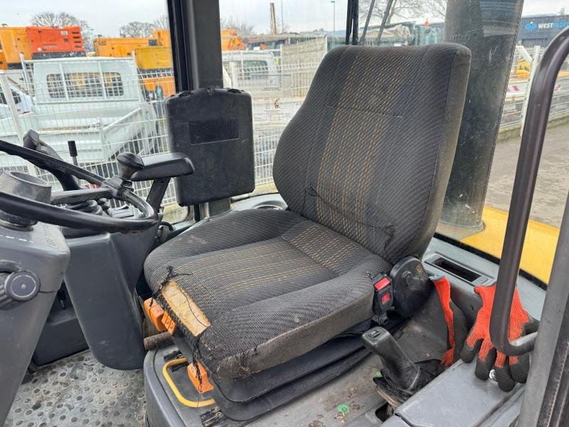 Wheel loader Volvo L 35 BZ: picture 15