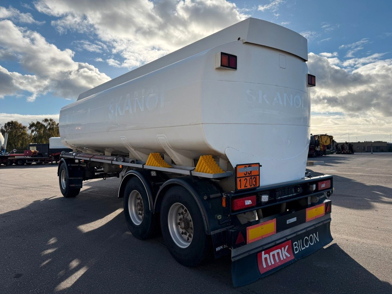 HMK Bilcon 27.000 l. ADR Tank 5 compartment - Tank trailer: picture 4 HMK Bilcon 27.000 l. ADR Tank 5 compartment - Tank trailer: picture 4