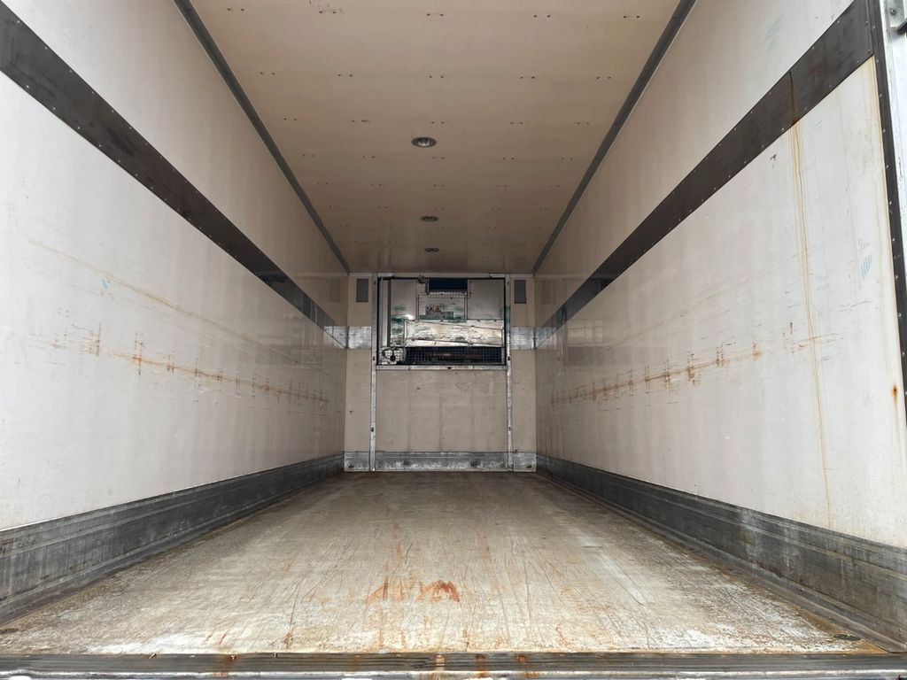 Krone 18 t. 2 axle ThermoKing SL-200e Krone 18 t. 2 axle ThermoKing SL-200e - Refrigerator trailer: picture 5 Krone 18 t. 2 axle ThermoKing SL-200e Krone 18 t. 2 axle ThermoKing SL-200e - Refrigerator trailer: picture 5