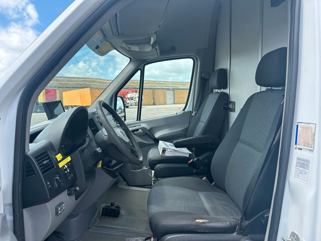 Mercedes-Benz Sprinter 516 CDI Versalift ET-36-LF 13,7 m. Mercedes-Benz Sprinter 516 CDI Versalift ET-36-LF 13,7 m. - Truck mounted aerial platform, Van: picture 5 Mercedes-Benz Sprinter 516 CDI Versalift ET-36-LF 13,7 m. Mercedes-Benz Sprinter 516 CDI Versalift ET-36-LF 13,7 m. - Truck mounted aerial platform, Van: picture 5
