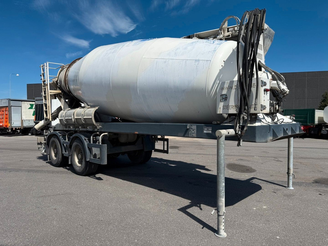 Mixer De Buf BM 12-36-2SPR m/ belt Theam TSR15 - Semi-trailer: picture 3 Mixer De Buf BM 12-36-2SPR m/ belt Theam TSR15 - Semi-trailer: picture 3
