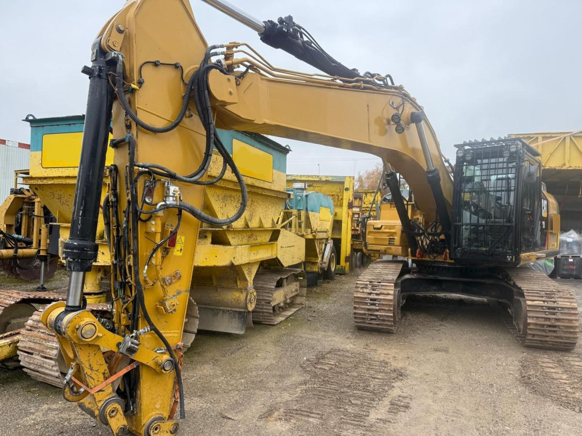 Caterpillar 330FLN - Crawler excavator: picture 3 Caterpillar 330FLN - Crawler excavator: picture 3