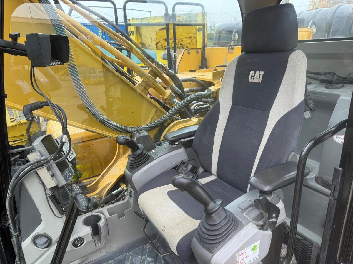 Caterpillar 330FLN - Crawler excavator: picture 5 Caterpillar 330FLN - Crawler excavator: picture 5