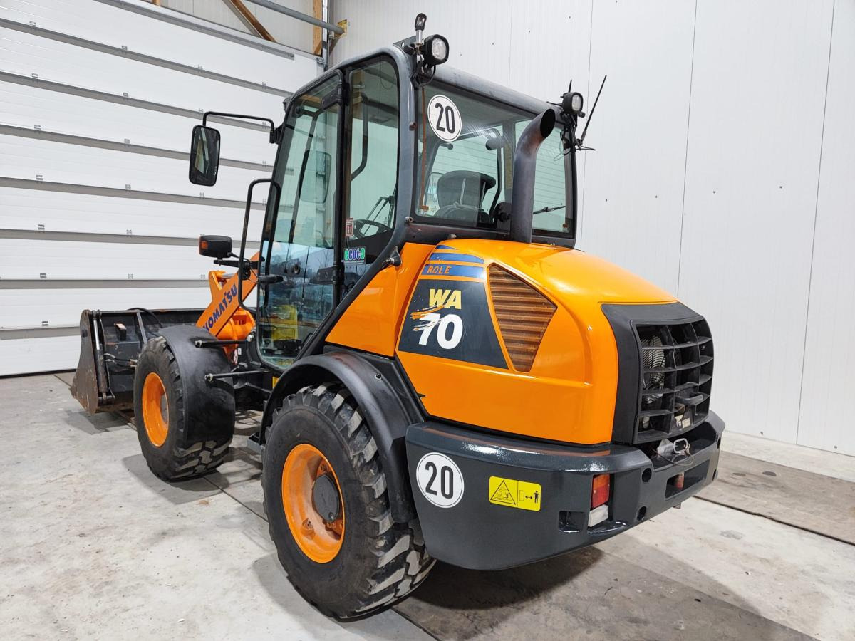 Komatsu WA70-7 - Wheel loader: picture 1 Komatsu WA70-7 - Wheel loader: picture 1