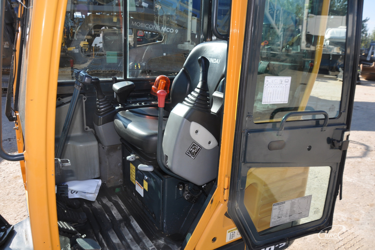 Mini excavator Hyundai R18-9: picture 13