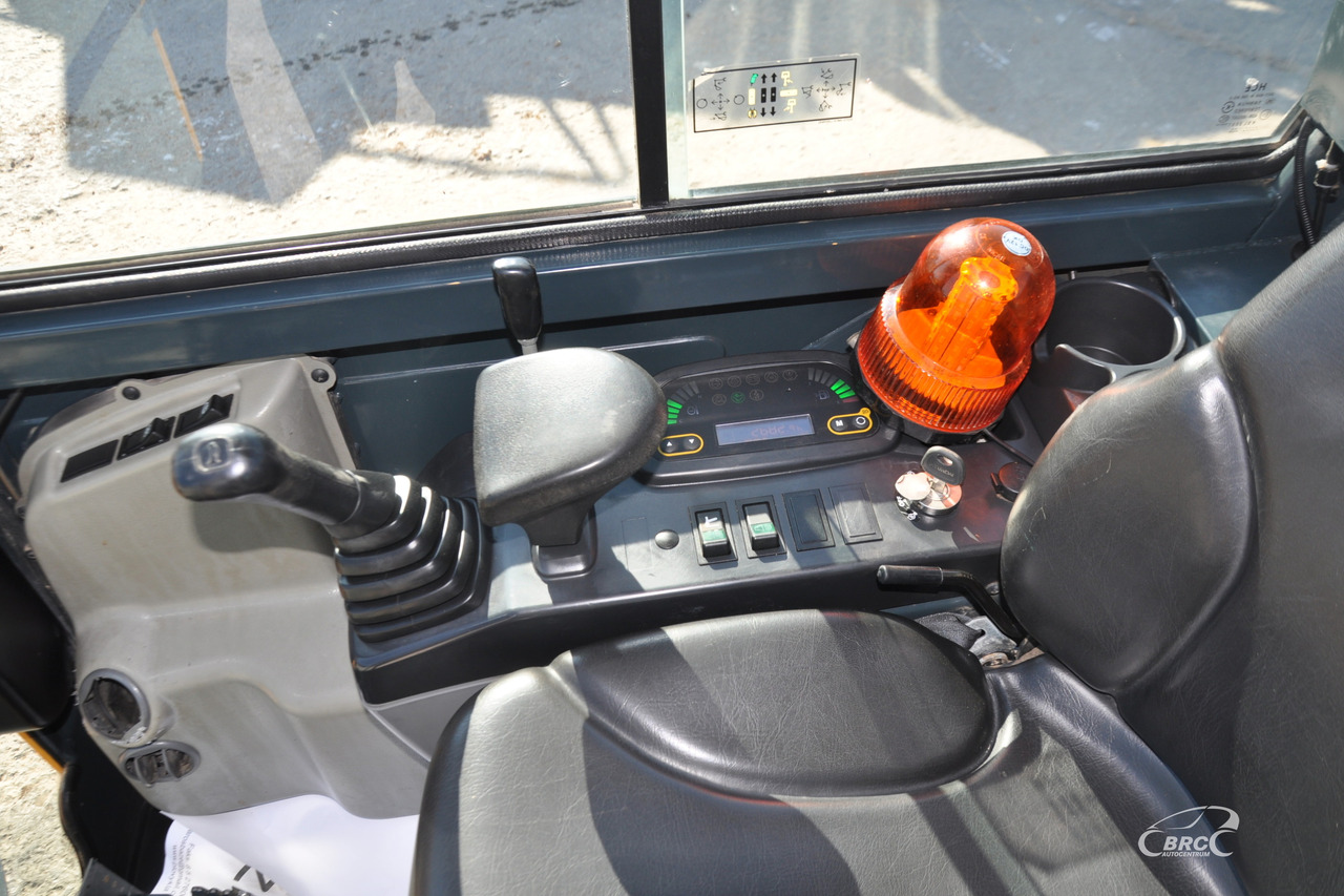 Mini excavator Hyundai R18-9: picture 14