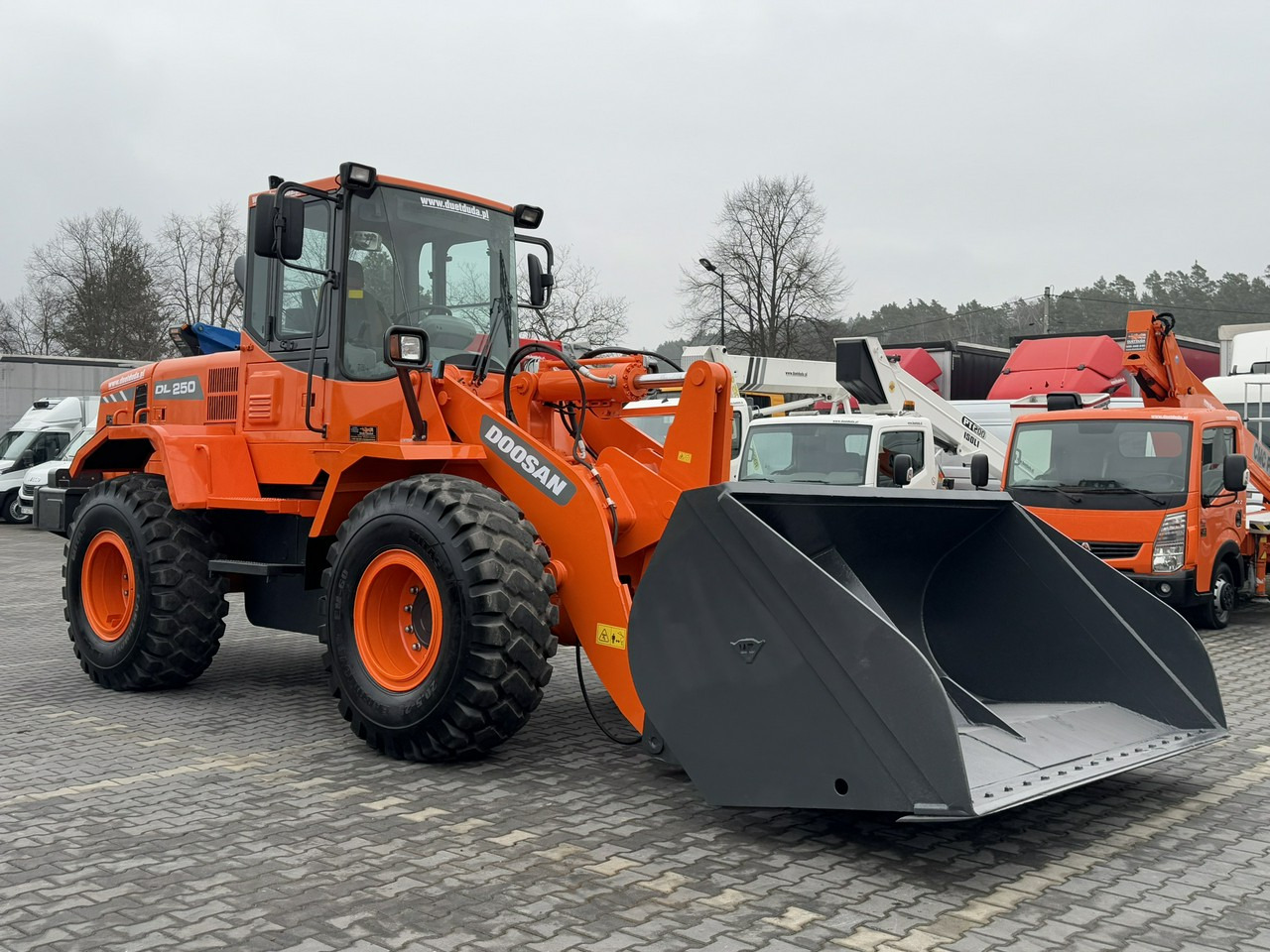 Doosan DL250 14,5Ton Łyżka Wysokiego Wysypu !!! - Wheel loader: picture 3 Doosan DL250 14,5Ton Łyżka Wysokiego Wysypu !!! - Wheel loader: picture 3