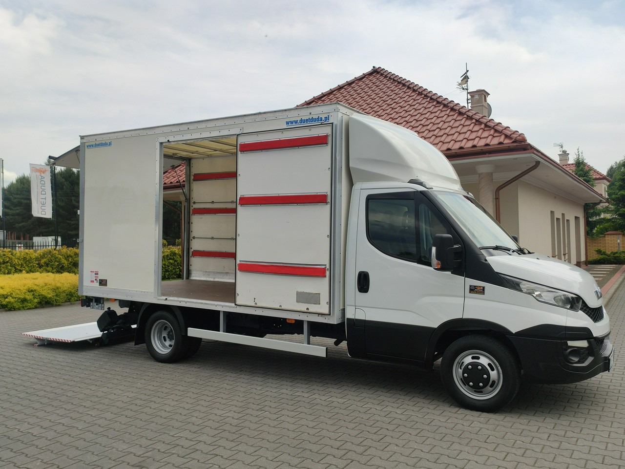 Iveco Daily 35C15 - Box van: picture 1 Iveco Daily 35C15 - Box van: picture 1