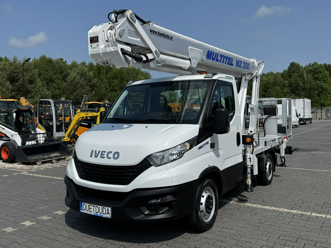 Iveco Daily 35S14 - Truck mounted aerial platform: picture 4 Iveco Daily 35S14 - Truck mounted aerial platform: picture 4