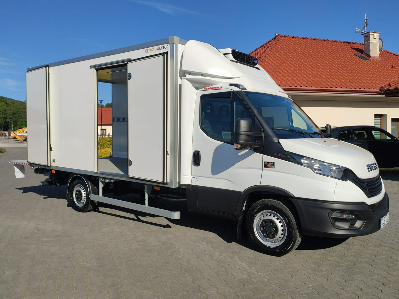 Iveco Daily 35S16 V - Refrigerated van: picture 2 Iveco Daily 35S16 V - Refrigerated van: picture 2