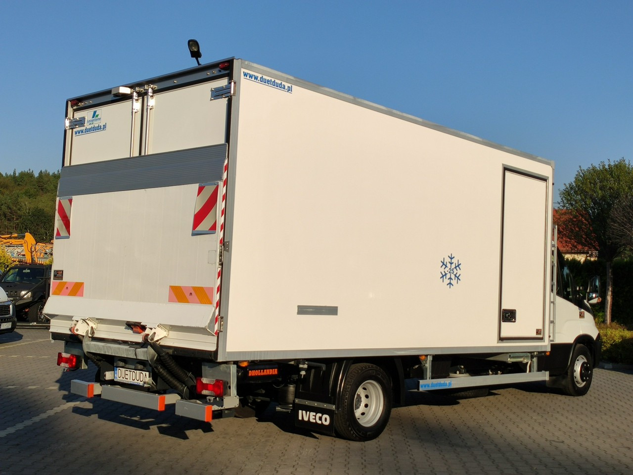 Refrigerated van Iveco Daily 70C17 Mroźnia Ściana Grodziowa Multitemperatura: picture 9 Refrigerated van Iveco Daily 70C17 Mroźnia Ściana Grodziowa Multitemperatura: picture 9