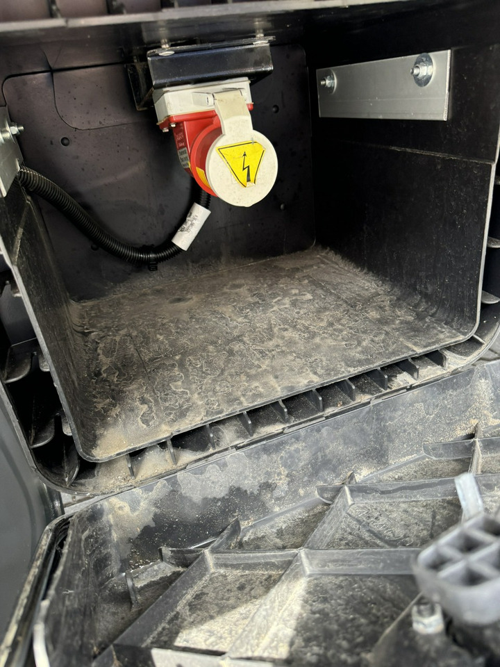 Refrigerated van Iveco Daily 70C18 V H: picture 17