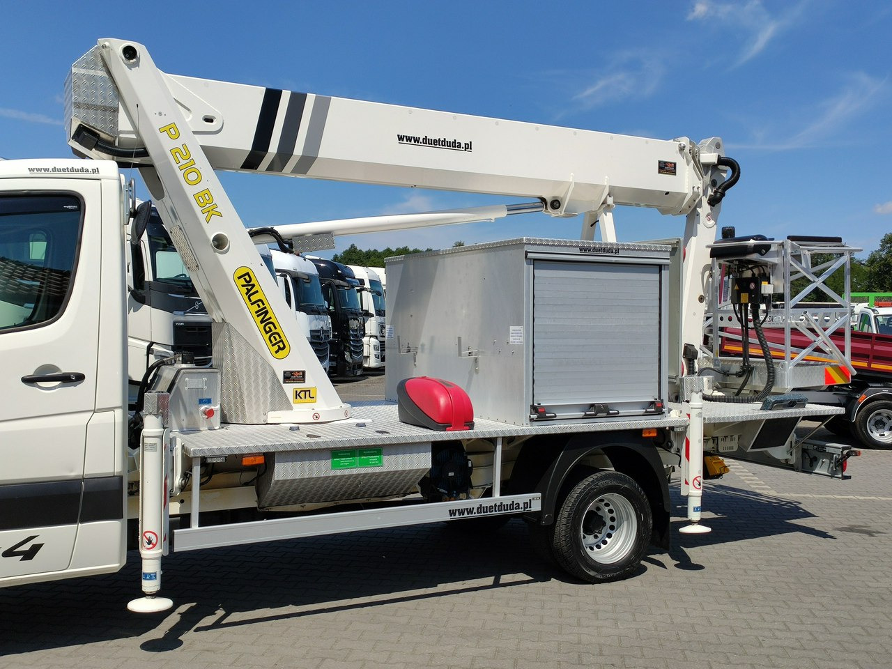 Truck mounted aerial platform Iveco Volkswagen Crafter 4x4 Zwyżka 21m Palfinger P210BK JIP-Ogon udt: picture 10