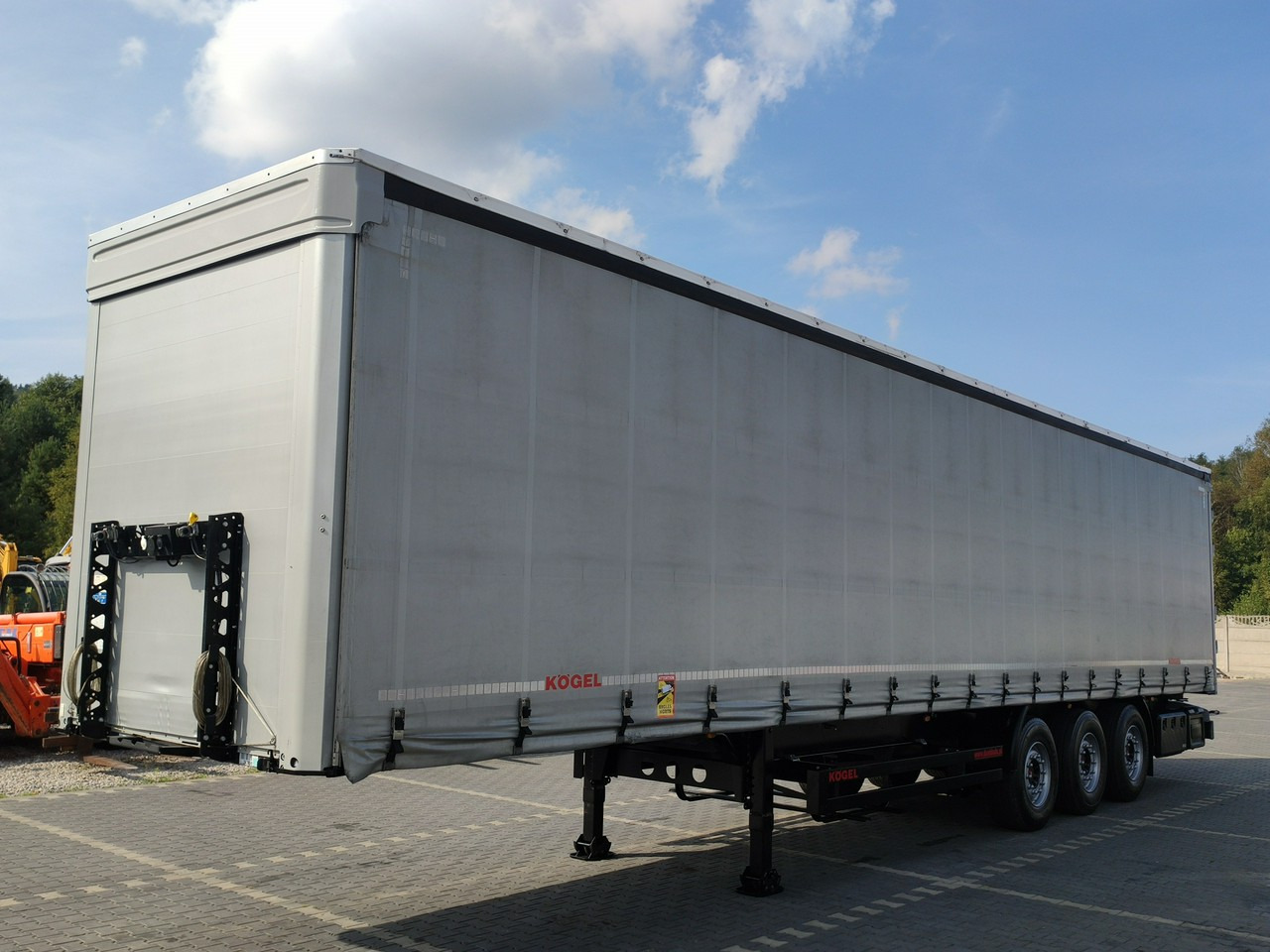 Kogel Coil mulda 3 Osie SAF Dach i Boki Zsuwane - Curtainsider semi-trailer: picture 5 Kogel Coil mulda 3 Osie SAF Dach i Boki Zsuwane - Curtainsider semi-trailer: picture 5