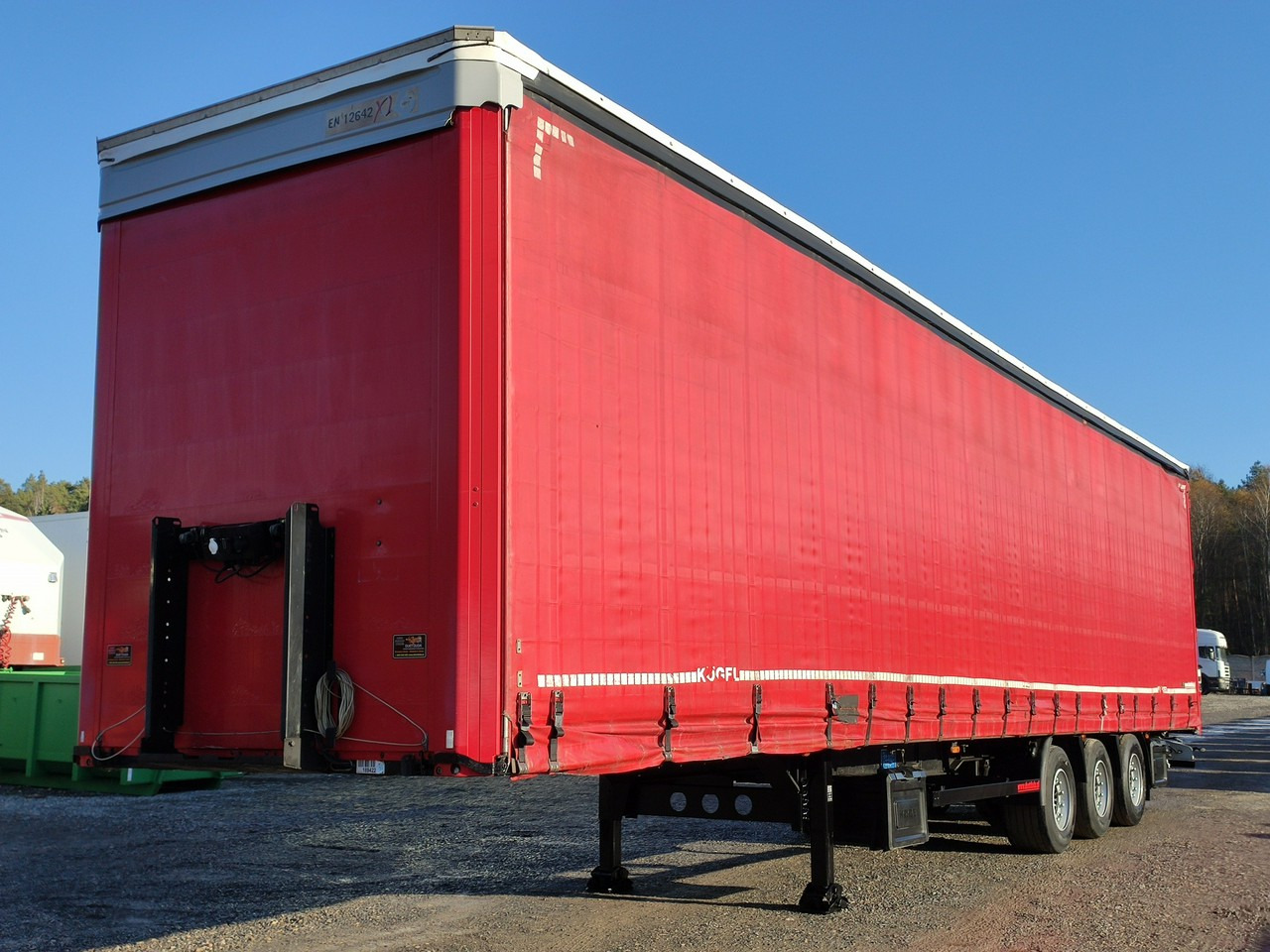 Kogel SN24 Firana Mega Oś Podnoszona - Curtainsider semi-trailer: picture 3 Kogel SN24 Firana Mega Oś Podnoszona - Curtainsider semi-trailer: picture 3