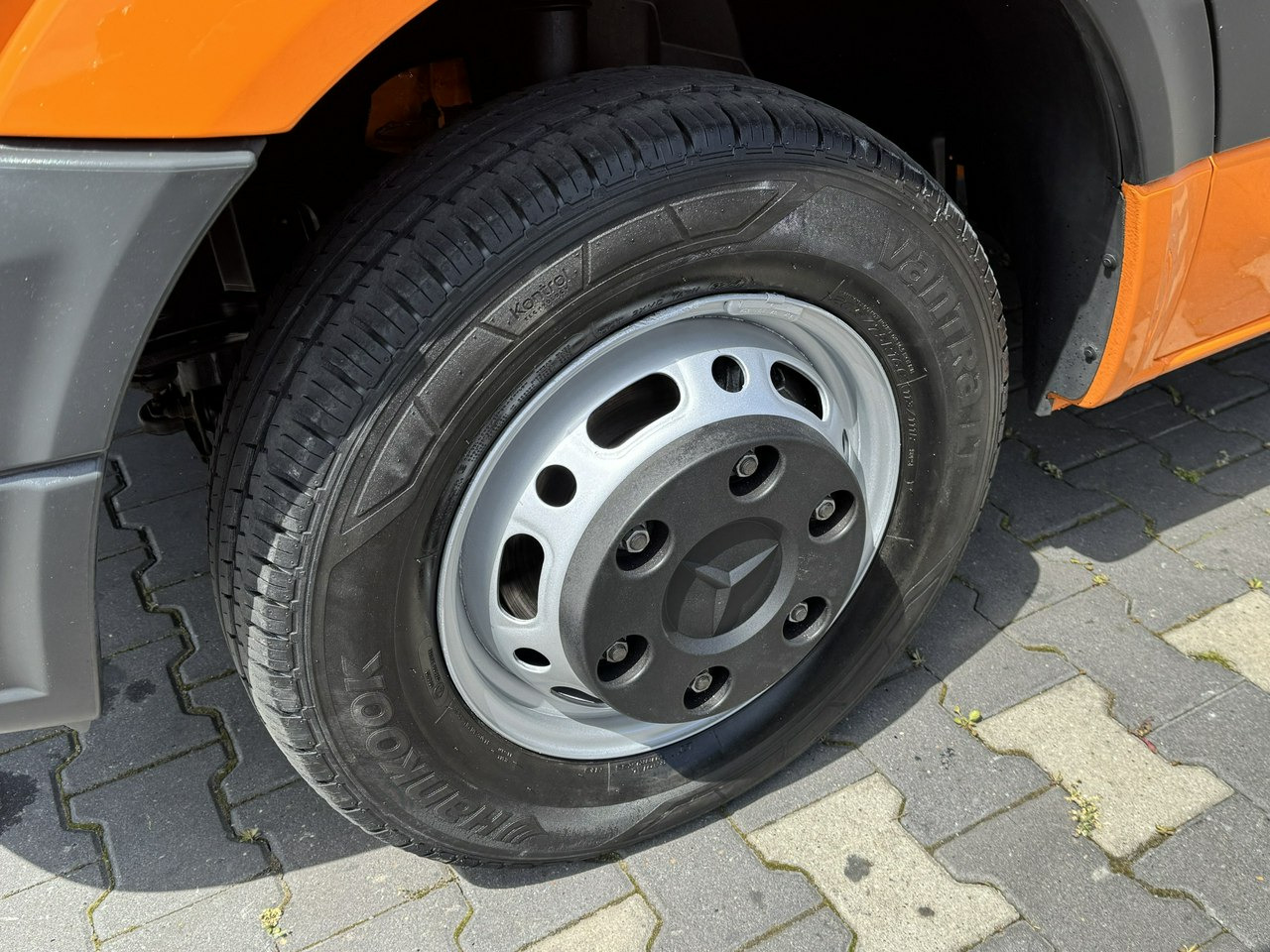 Mercedes Sprinter Zwyżka Podnośnik Koszowy VERSALIFT KLUBB ET-36-LF UDT - Truck mounted aerial platform: picture 5 Mercedes Sprinter Zwyżka Podnośnik Koszowy VERSALIFT KLUBB ET-36-LF UDT - Truck mounted aerial platform: picture 5