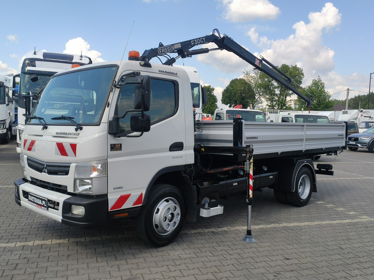 Tipper Mitsubishi Canter Fuso 9C18 3.0/180KM Automat, HDS FASSI F30 Wywrotka 3-str: picture 7 Tipper Mitsubishi Canter Fuso 9C18 3.0/180KM Automat, HDS FASSI F30 Wywrotka 3-str: picture 7