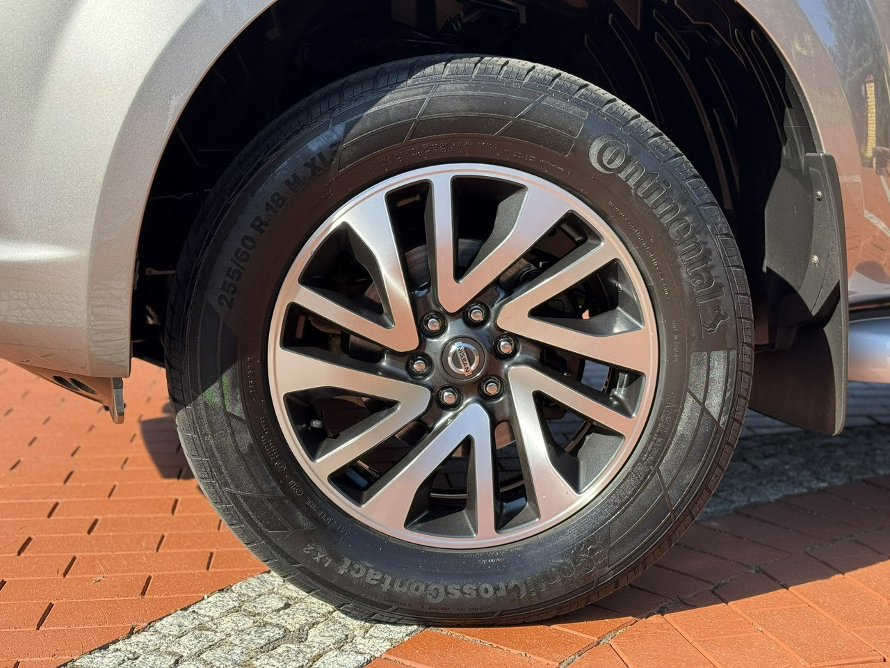 Pickup truck Nissan Navara: picture 7 Pickup truck Nissan Navara: picture 7