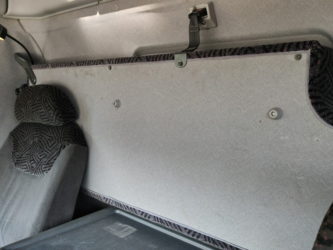 Leasing of Scania 124L 420 6x2 Retarder HDS FASSI F170 Budowlanka Scania 124L 420 6x2 Retarder HDS FASSI F170 Budowlanka: picture 22 Leasing of Scania 124L 420 6x2 Retarder HDS FASSI F170 Budowlanka Scania 124L 420 6x2 Retarder HDS FASSI F170 Budowlanka: picture 22