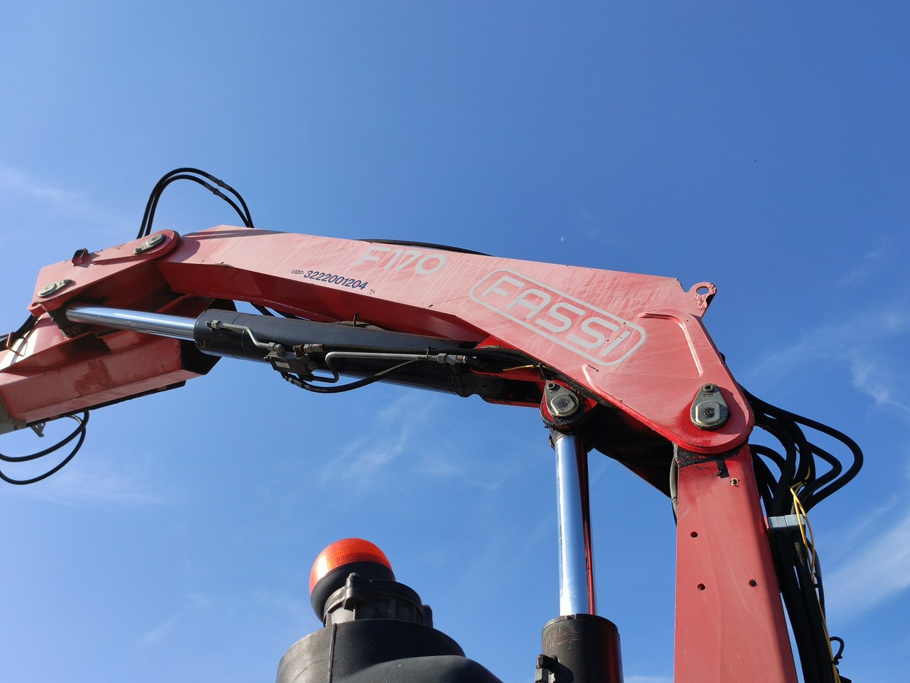 Leasing of Scania 124L 420 6x2 Retarder HDS FASSI F170 Budowlanka Scania 124L 420 6x2 Retarder HDS FASSI F170 Budowlanka: picture 13 Leasing of Scania 124L 420 6x2 Retarder HDS FASSI F170 Budowlanka Scania 124L 420 6x2 Retarder HDS FASSI F170 Budowlanka: picture 13