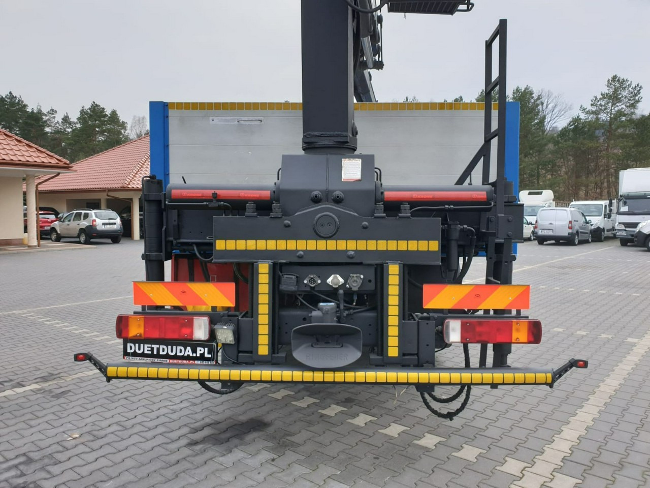 Leasing of Scania R 400 LB 6x2 HDS Budowlanka Widły Oś Skrętna Super Stan Scania R 400 LB 6x2 HDS Budowlanka Widły Oś Skrętna Super Stan: picture 19 Leasing of Scania R 400 LB 6x2 HDS Budowlanka Widły Oś Skrętna Super Stan Scania R 400 LB 6x2 HDS Budowlanka Widły Oś Skrętna Super Stan: picture 19