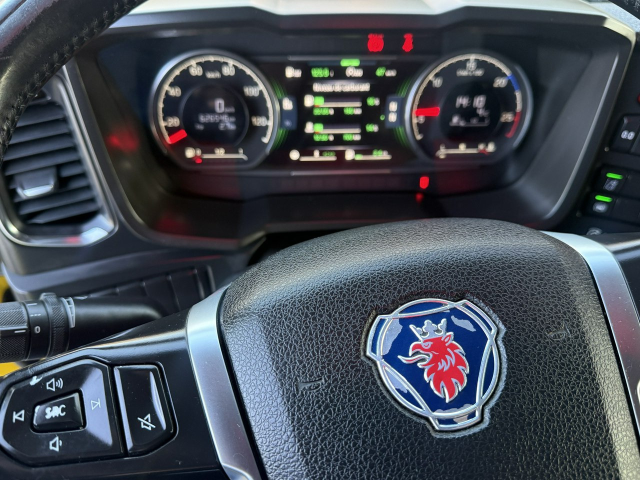 Tractor unit Scania R450 E6 4x2 Standard Niska Kabina Bogato Wyposażona !!!: picture 15