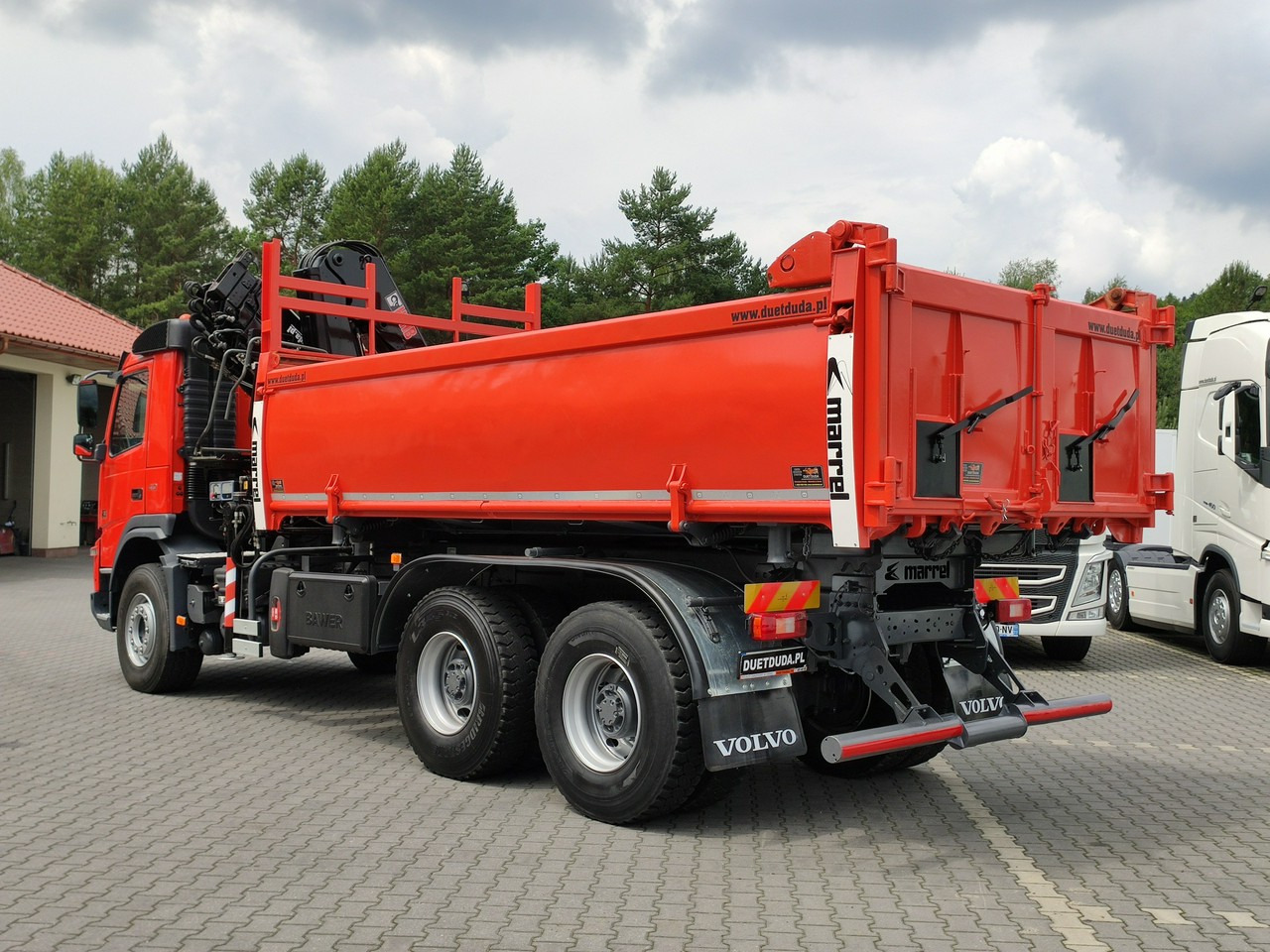 Leasing of Volvo FMX 410 6x4 13L HDS Radiowy Hydroburta Volvo FMX 410 6x4 13L HDS Radiowy Hydroburta: picture 9