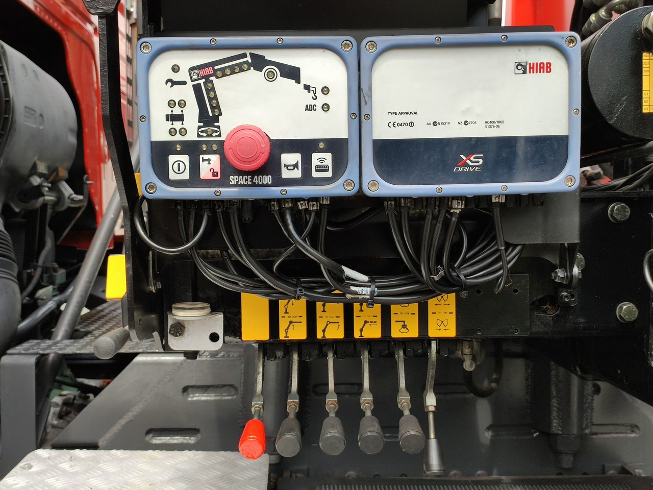 Leasing of Volvo FMX 410 6x4 13L HDS Radiowy Hydroburta Volvo FMX 410 6x4 13L HDS Radiowy Hydroburta: picture 25