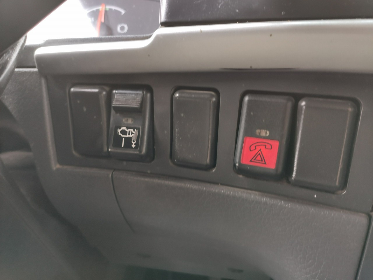 Leasing of Volvo FMX 410 6x4 13L HDS Radiowy Hydroburta Volvo FMX 410 6x4 13L HDS Radiowy Hydroburta: picture 39